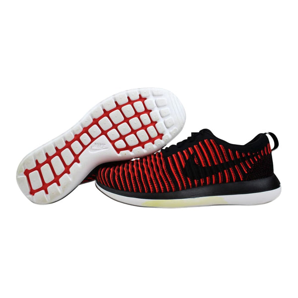 Nike Roshe Two Flyknit Black/Black-Bright Crimson-White 844833-006