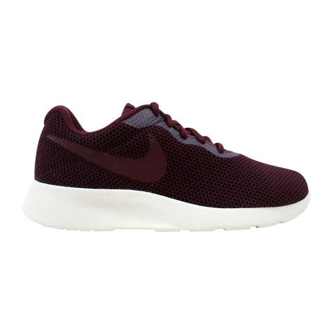 Nike Tanjun SE Night Maroon/Sail  844908-605 Women's